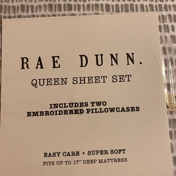 NWT Rae Dunn Queen Sheet Set Sleep Sleep - Picture 2 of 4